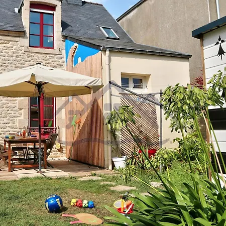 Localise - M11b - A La Pointe - Maison De Avec Jardin Entierement Clos - A 50m De La - 700m Du Centre - A Pied - Wifi Inclus - Draps Inclus - Animaux Bienvenus Prázdninový dům *