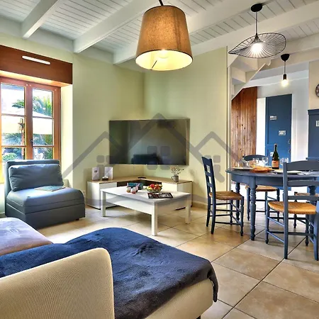 Prázdninový dům Localise - M11b - A La Pointe - Maison De Avec Jardin Entierement Clos - A 50m De La - 700m Du Centre - A Pied - Wifi Inclus - Draps Inclus - Animaux Bienvenus